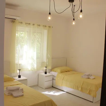 - Pizzo Club Appartamento *